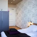سويتهوتيل بينكوفس 4*