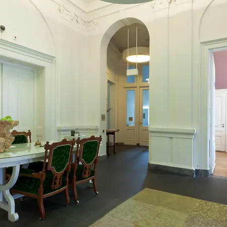 Suitehotel Pincoffs Hotel