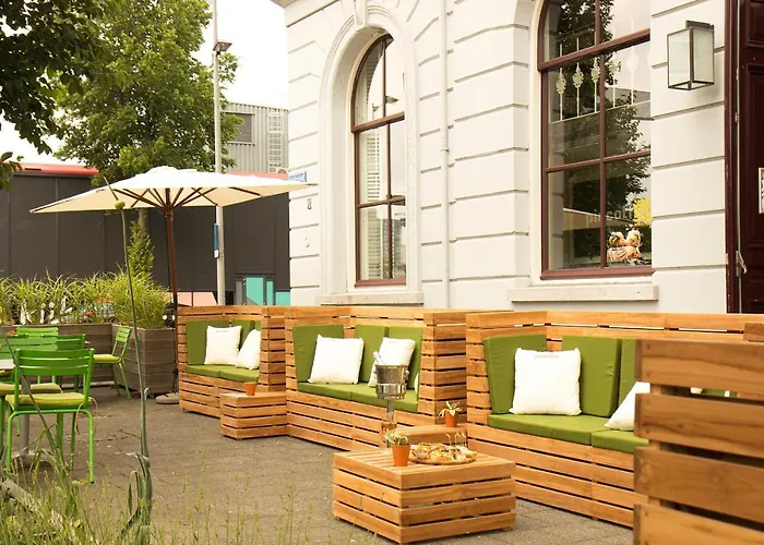 Отель Suitehotel Pincoffs