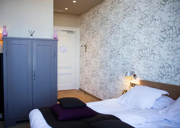 Suitehotel Pincoffs 4*