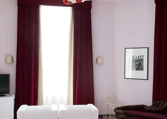 Suitehotel Pincoffs Hotel 4*