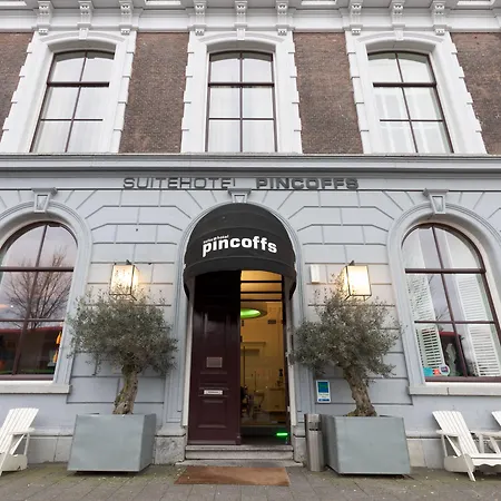 Suitehotel Pincoffs מלון
