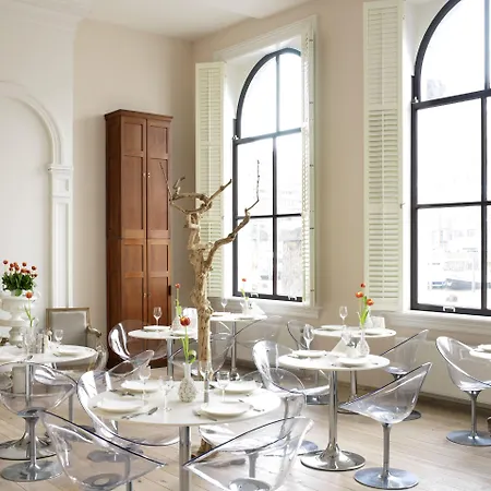 מלון Suitehotel Pincoffs 4*