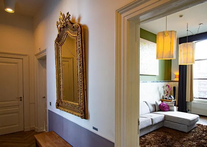 Suitehotel Pincoffs Hotel 4*