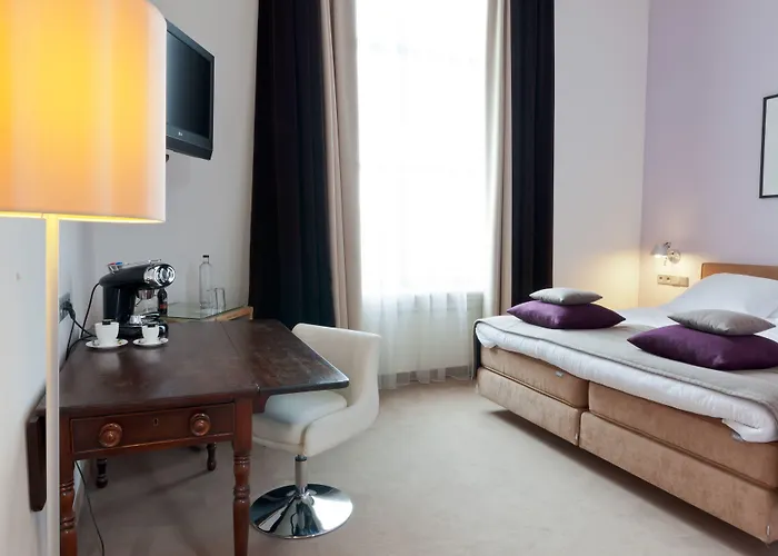 Suitehotel Pincoffs Hotel 4*